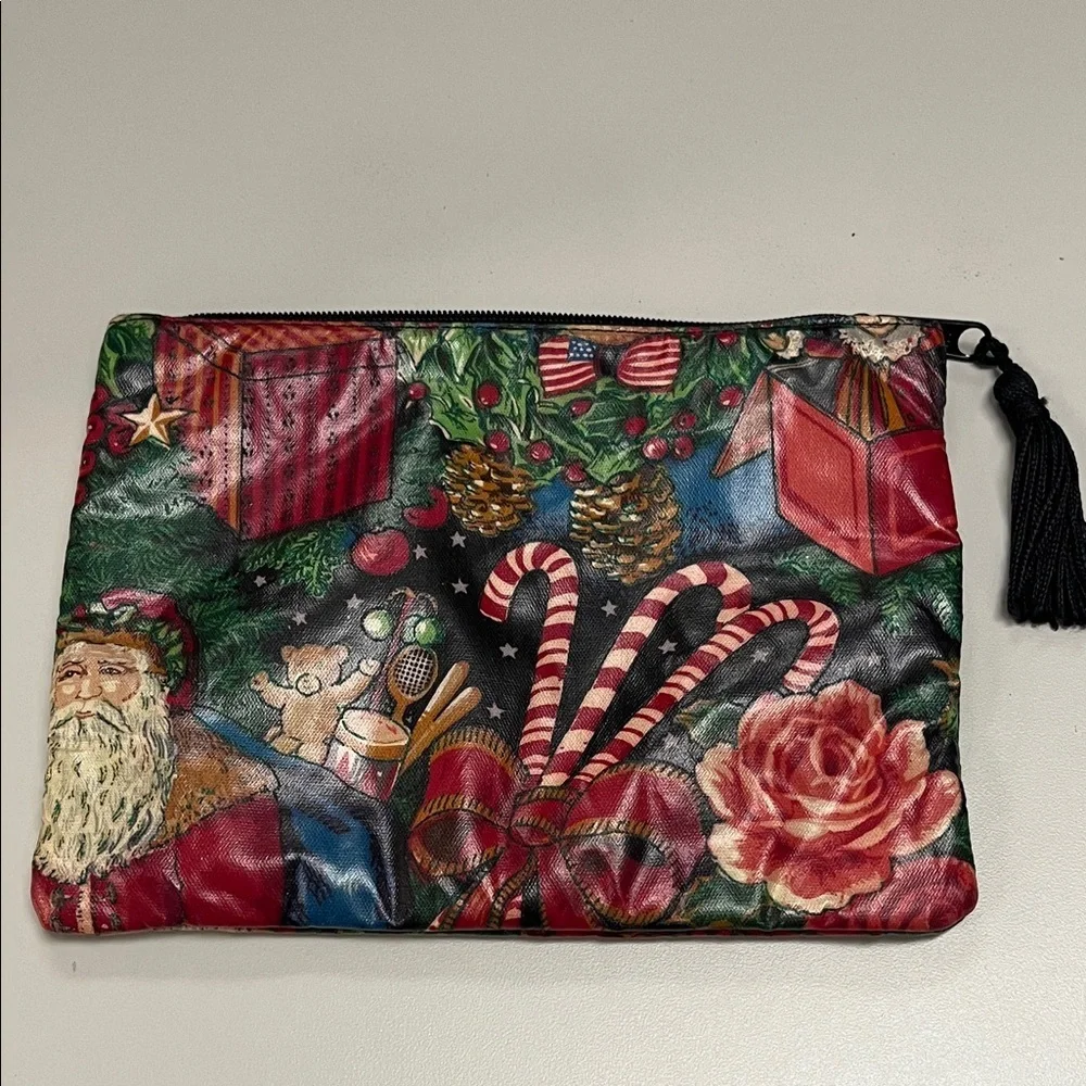 Nordic House Design Festive Christmas Print Zip Pouch - Black / Green